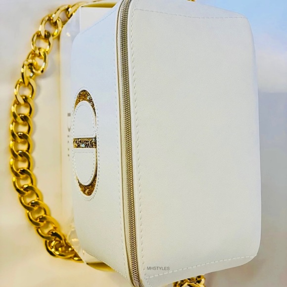 ⭐️ Christian Dior Cosmetic Bag, Makeup bag to Shoulder bag ⭐️ - Picture 7 of 11